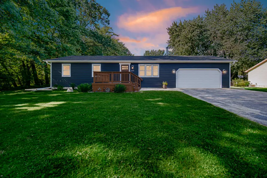 820 Park Avenue, Chesterton, IN 46304 - #2
