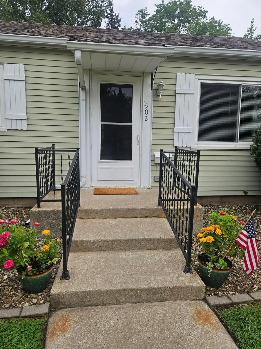 502 Wilshire Avenue, Michigan City, IN 46360 - #3