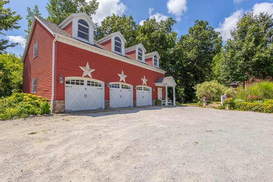174 N 600 W, Valparaiso, IN 46385 - #2