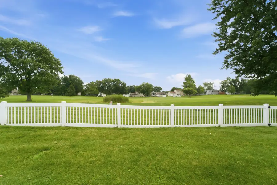 3695 Kingsway Drive, Crown Point, IN 46307 - #3
