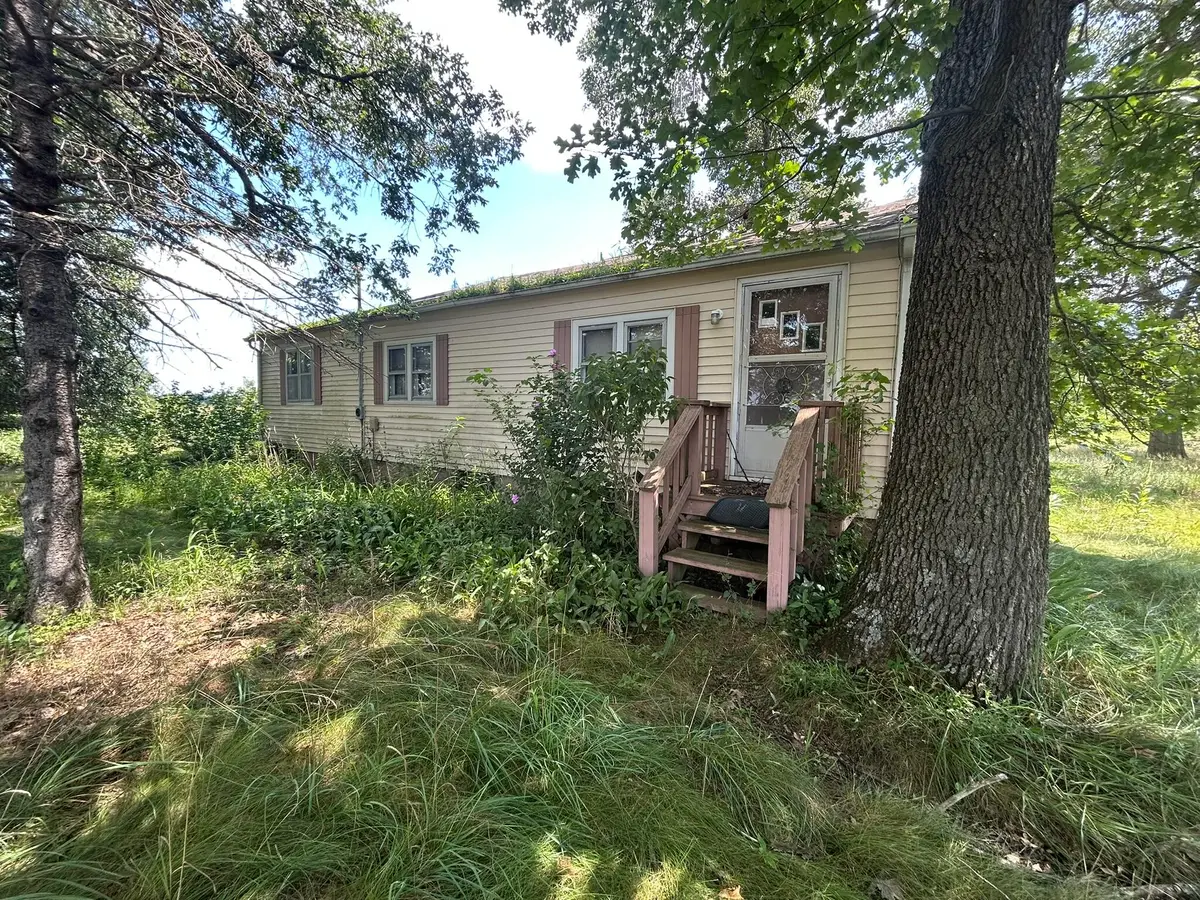 1624 N 300 W, Winamac, IN 46996 - #1