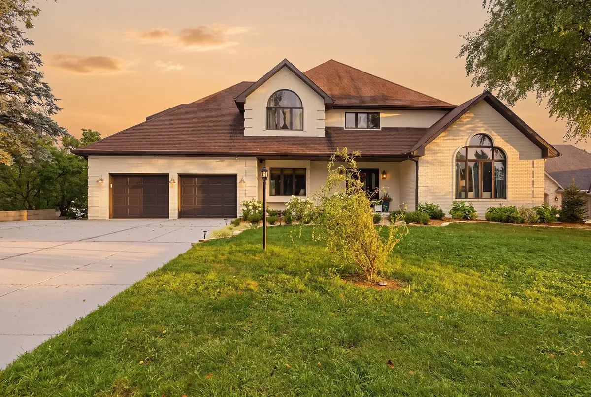 452 Scarborough Road, Valparaiso, IN 46385 - #1
