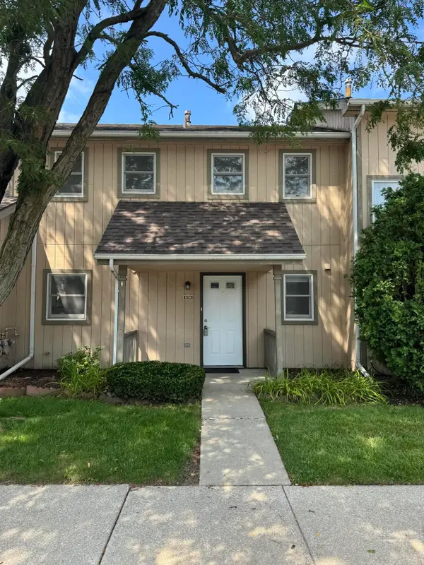 6096 Maryland Street, Merrillville, IN 46410