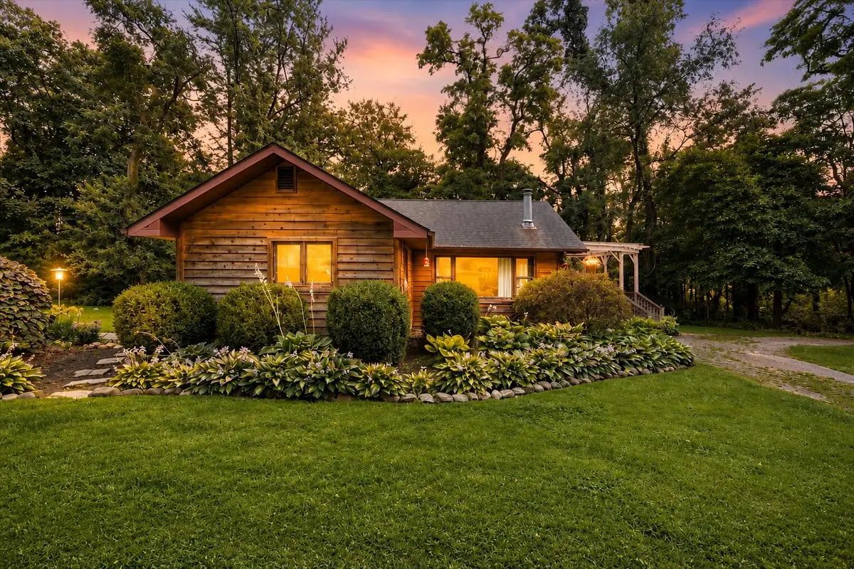 23 E 600 N, Valparaiso, IN 46383 - #1