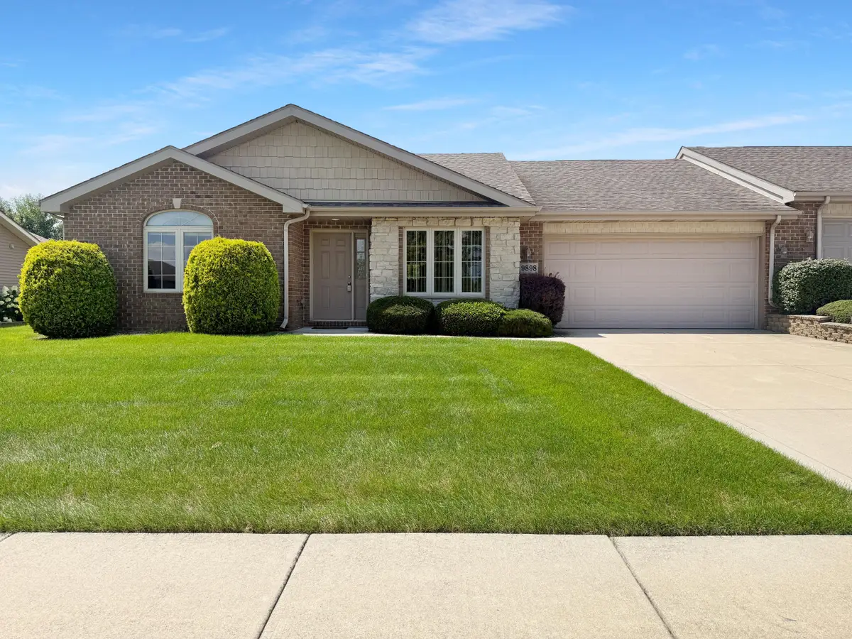 9898 Hart Street, Saint John, IN 46373 - #1