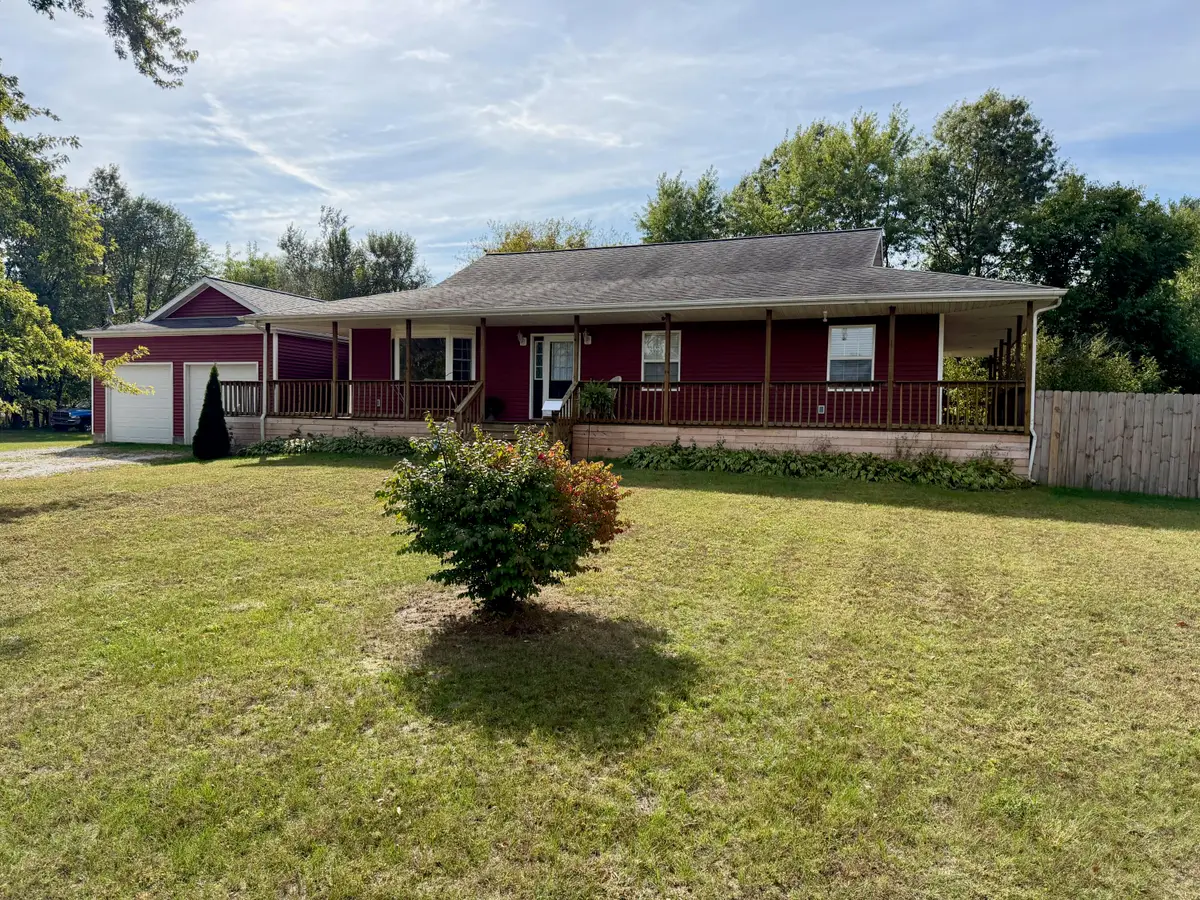 8135 W 700 N, Winamac, IN 46996 - #1