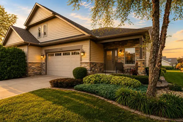 9390 W 107th Place, St. John, IN 46373