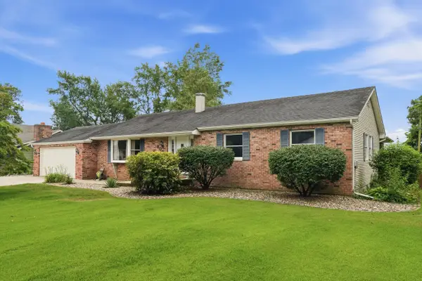 807 21st Street Sw, DeMotte, IN 46310