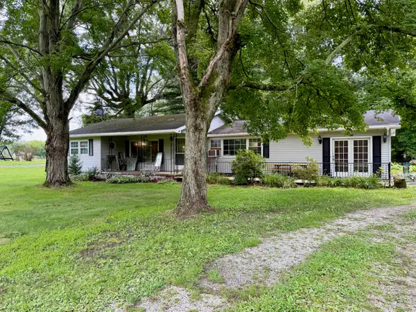 5175 S Range Road, North Judson, IN 46366