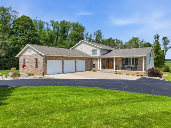 463 E 525 N, Valparaiso, IN 46383