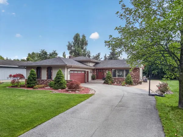 10000 Redbud Road, Munster, IN 46321