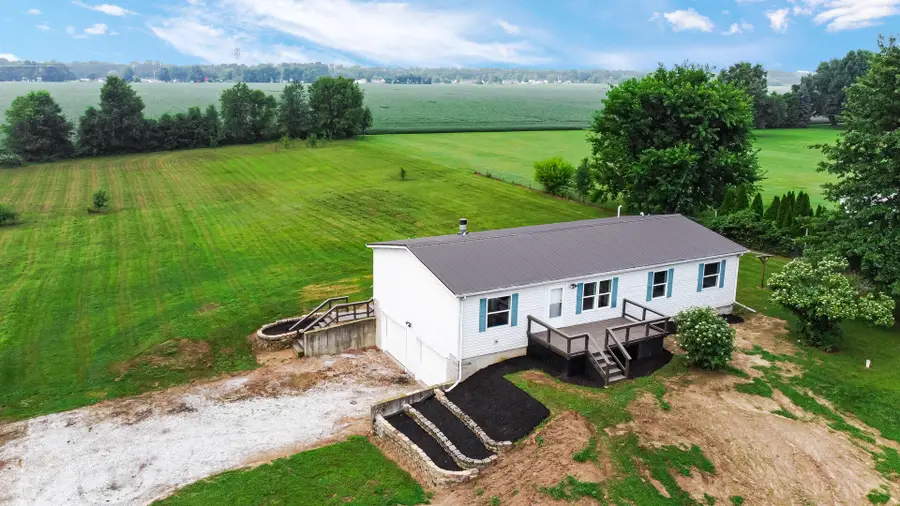 2716 E 450 S, La Porte, IN 46350 - #2
