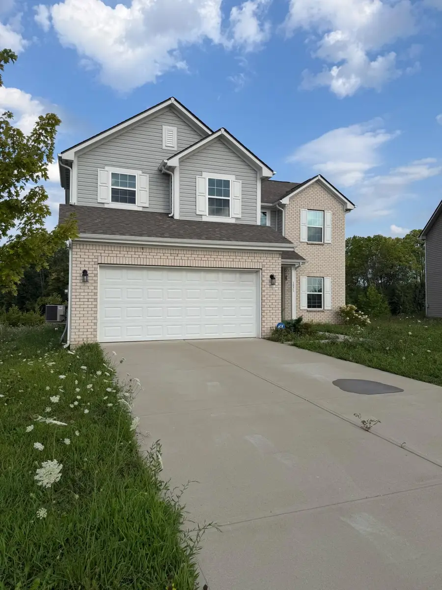 1571 N Creekwater Pass, Greenfield, IN 46140 - #2