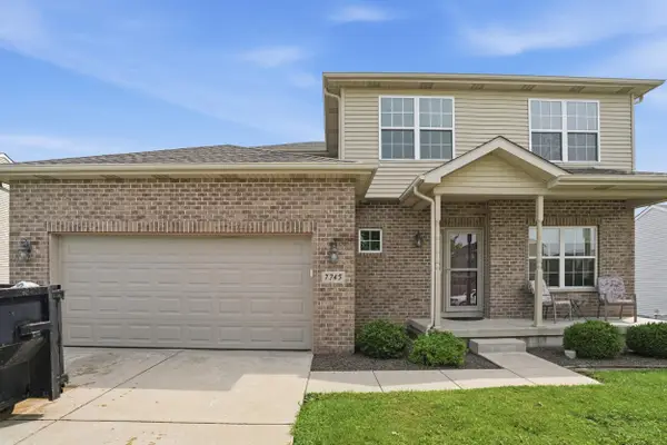 7745 E 122nd Place, Crown Point, IN 46307