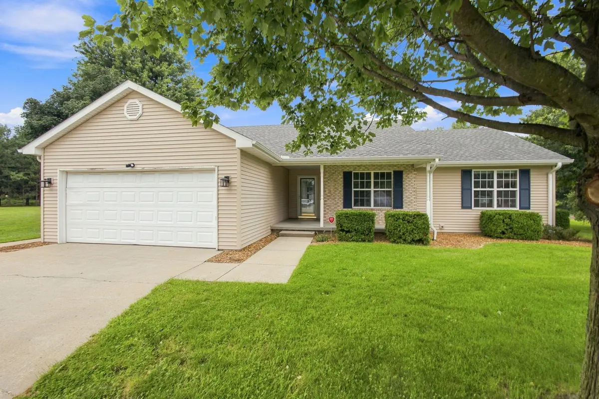 11398 N Pine Court, Wheatfield, IN 46392 - #1