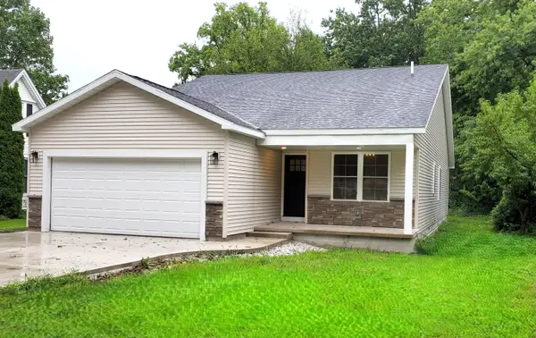 303 E Washington Street, Kentland, IN 47951