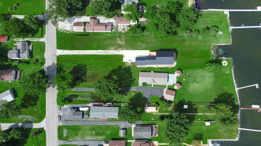 6877 S State Road 10, Knox, IN 46534 - #3