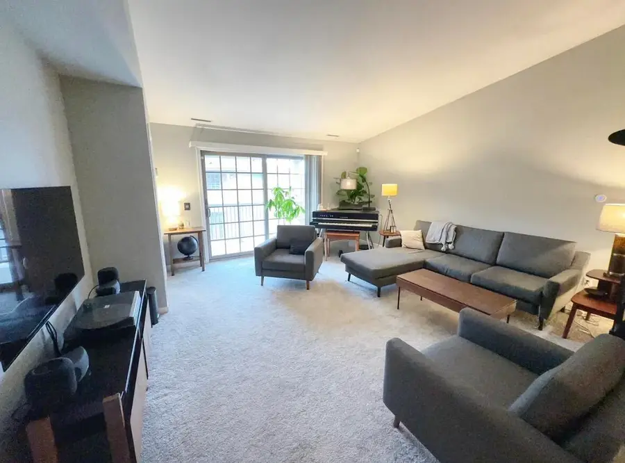 9835 Wildwood Circle #2c, Munster, IN 46321 - #2