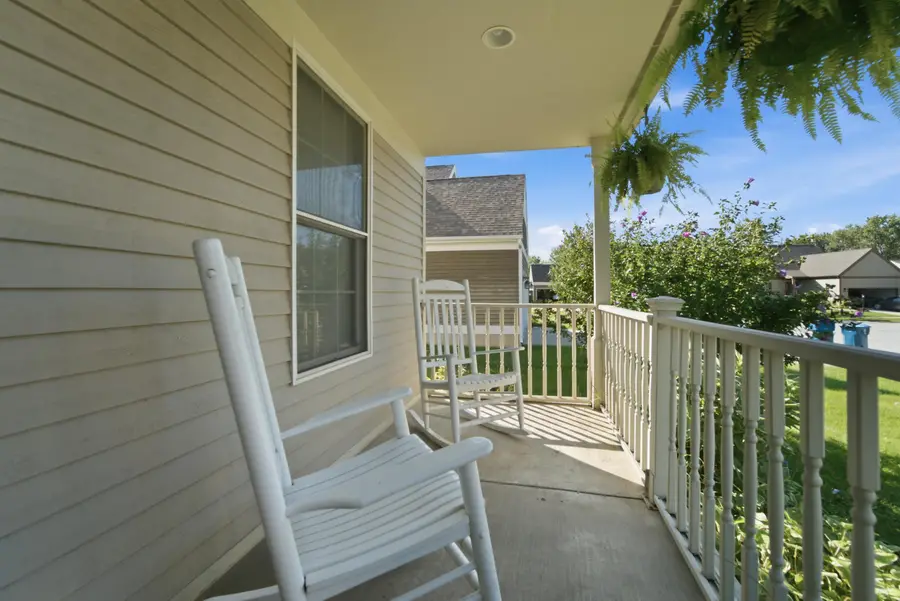 803 Olde Towne Square, Chesterton, IN 46304 - #3