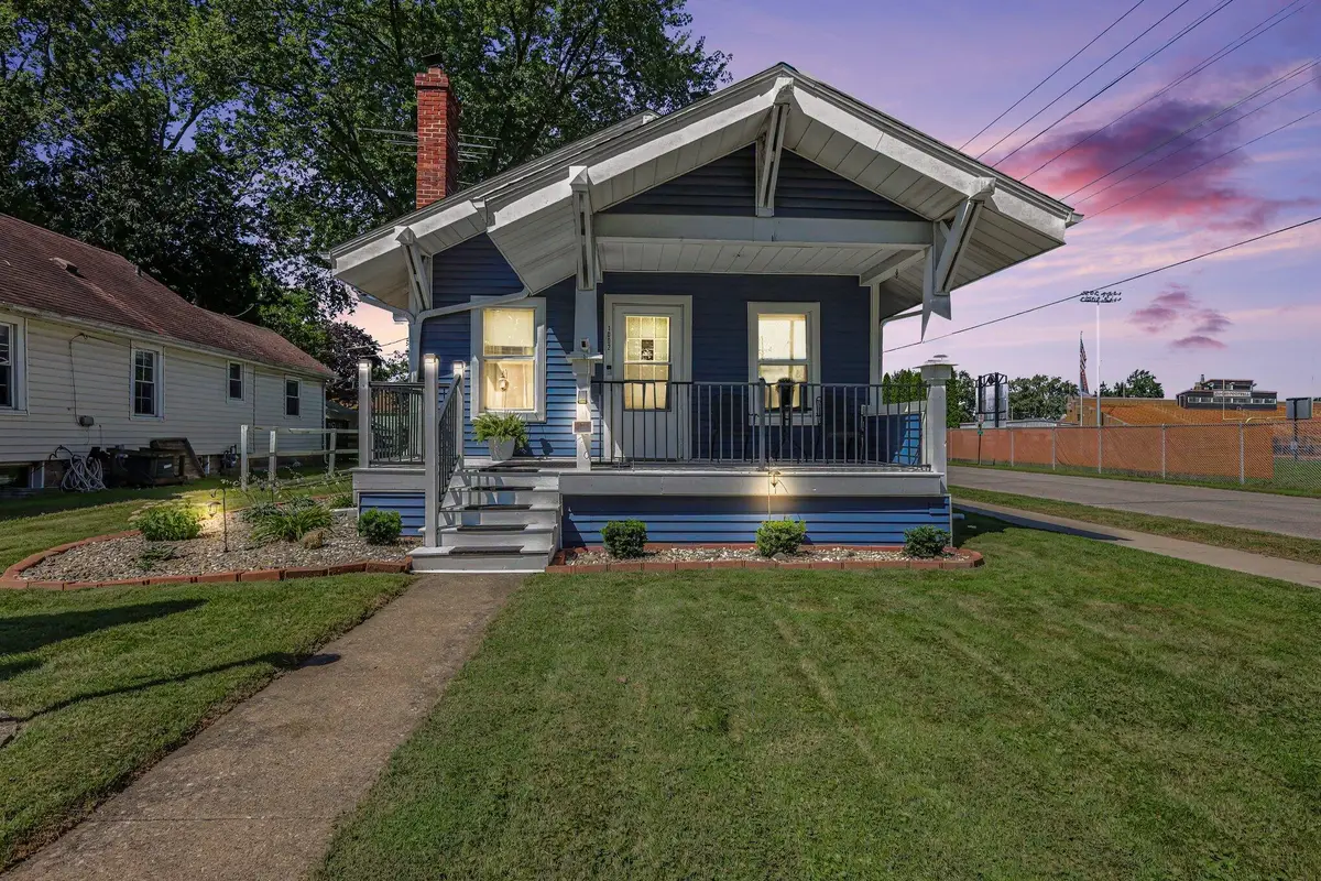 1002 C Street, La Porte, IN 46350 - #1