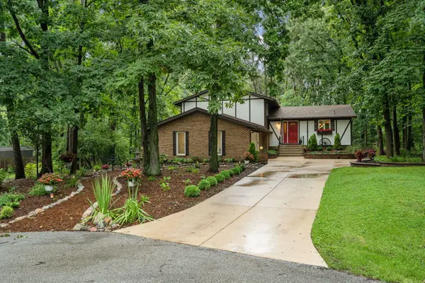 4834 W 84th Court, Crown Point, IN 46307