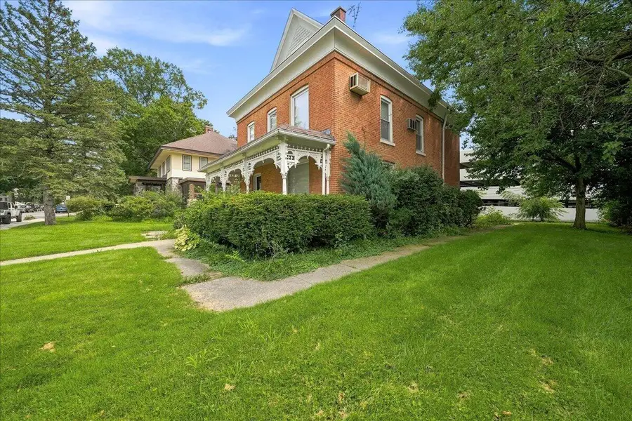 306 Jefferson Street, Valparaiso, IN 46383 - #2