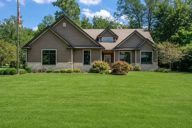 10929 Bunker Drive, Demotte, IN 46310 - #2