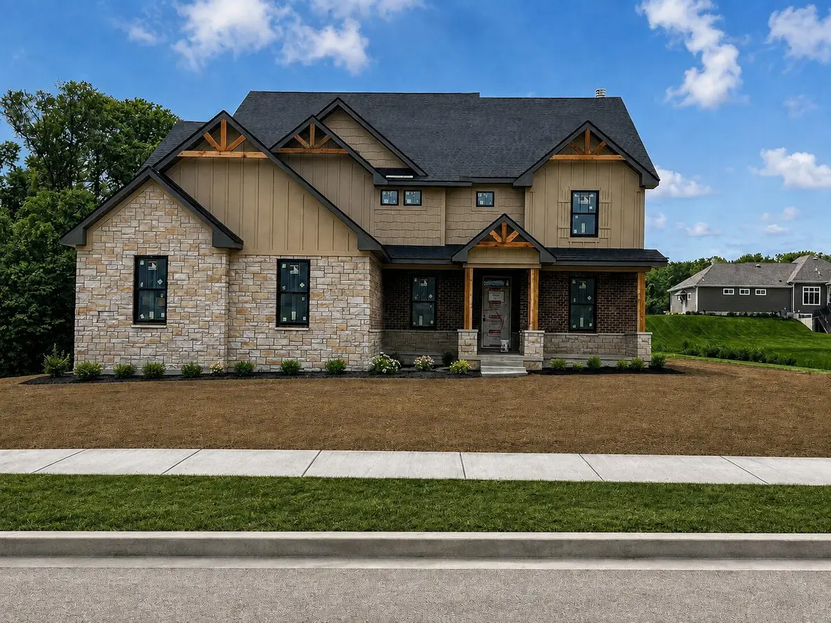 472 Stonebridge Pkwy, Valparaiso, IN 46383 - #1