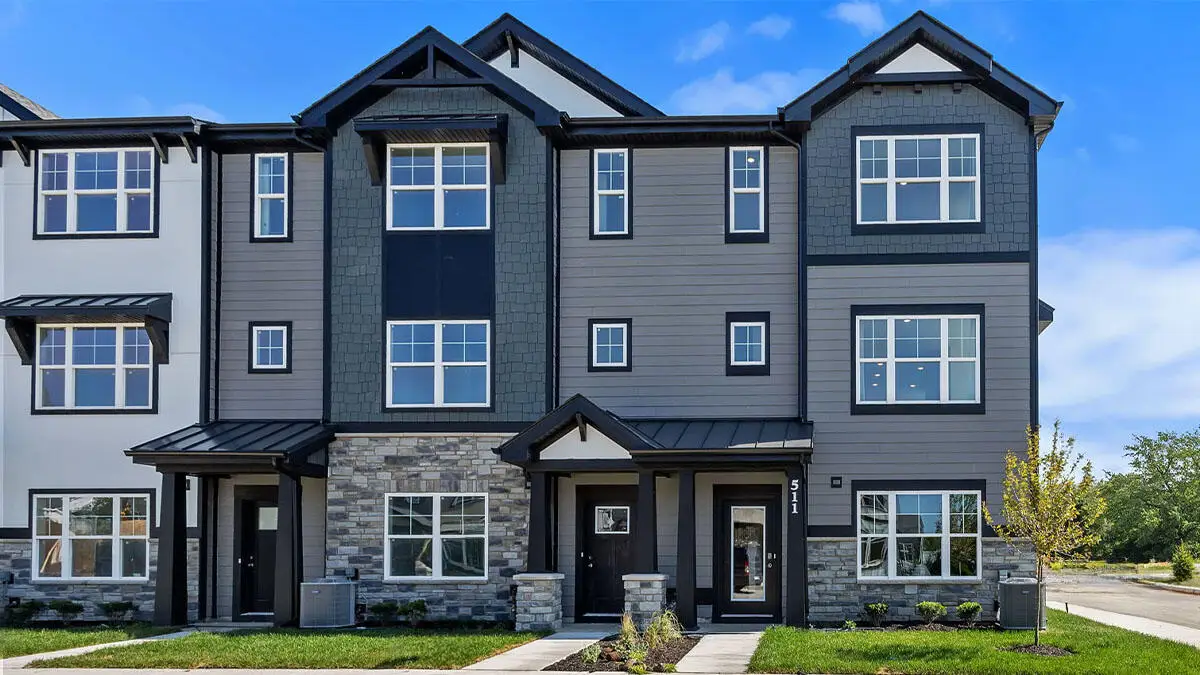 571 E 120th Place, Crown Point, IN 46307 - #1