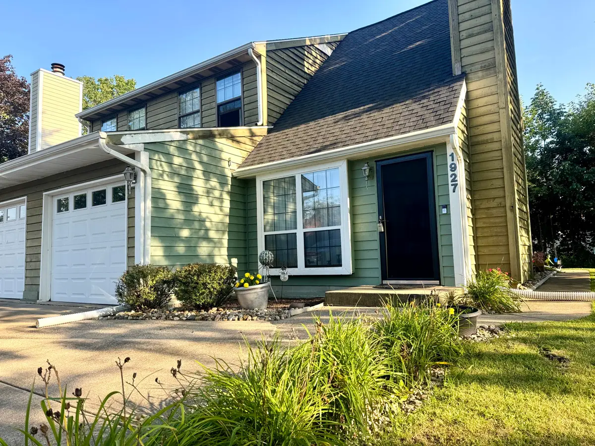 1927 Springvale Drive, Crown Point, IN 46307 - #1