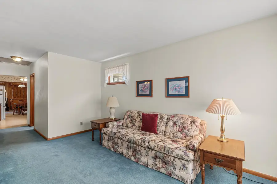 4327 Grover Avenue, Hammond, IN 46327 - #3