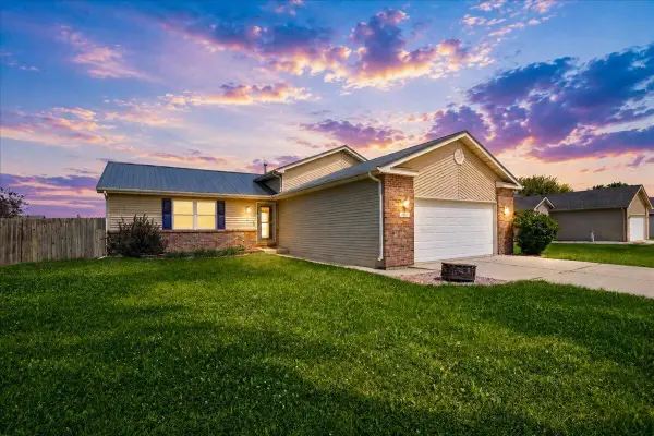 6808 W 157th Lane, Lowell, IN 46356