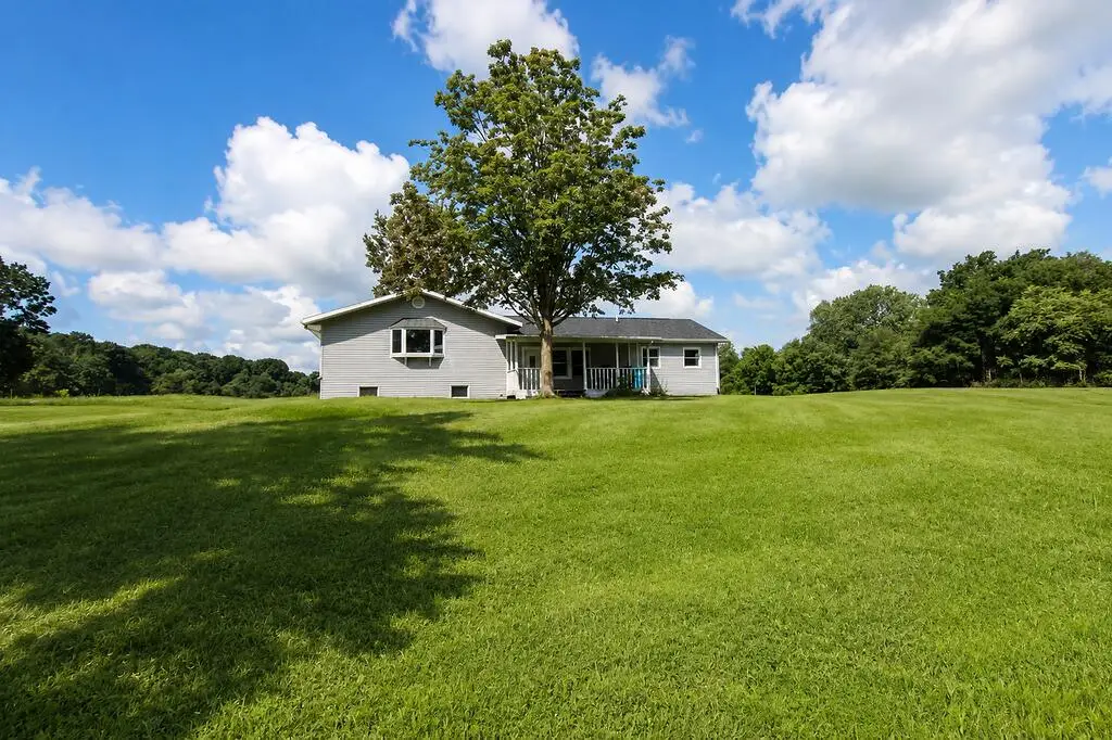 8922 N 750 E, New Carlisle, IN 46552 - #1