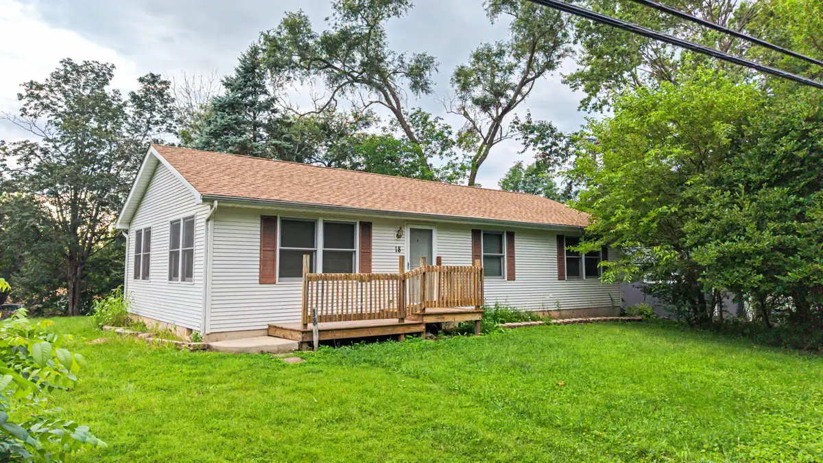 18 S Quinn Street, Valparaiso, IN 46385 - #1