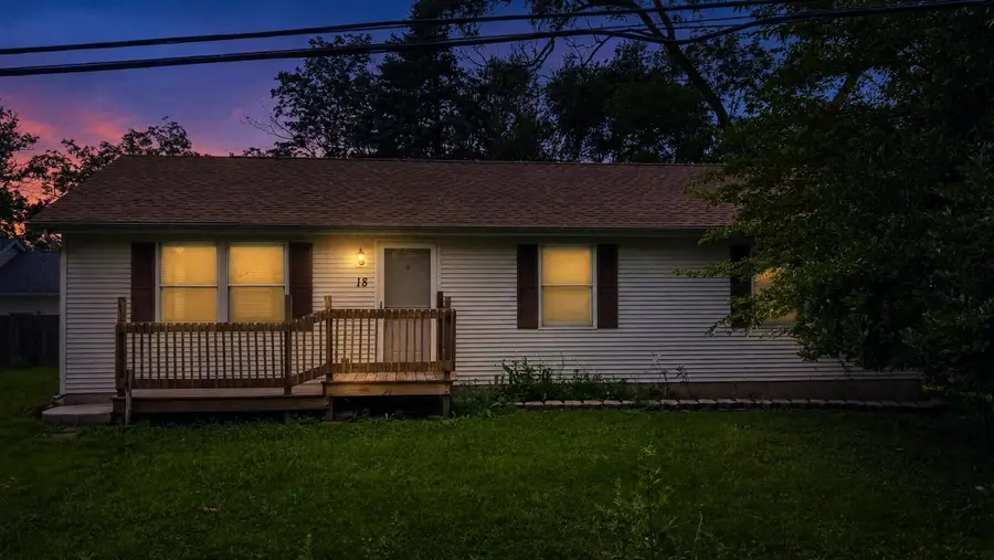 18 S Quinn Street, Valparaiso, IN 46385 - #2