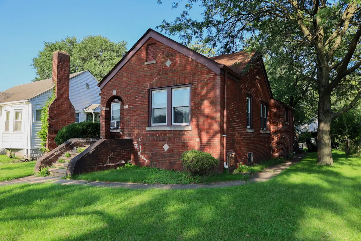 355 Lincoln Street, Gary, IN 46402 - #1