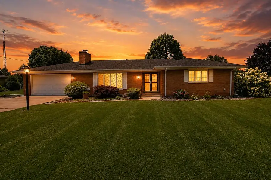 1004 W 18th Street, La Porte, IN 46350 - #3