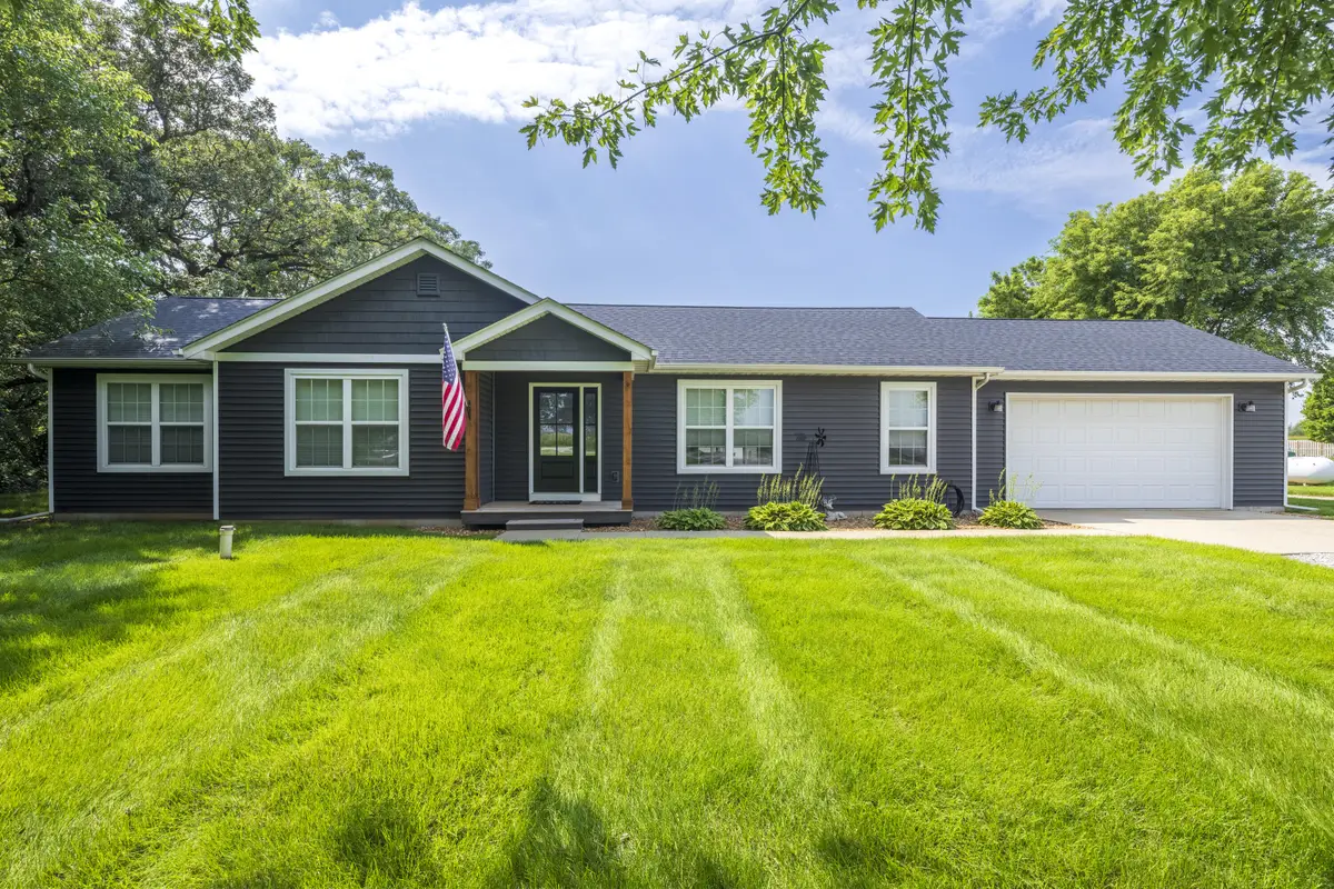 448 S State Road 49, Valparaiso, IN 46383 - #1