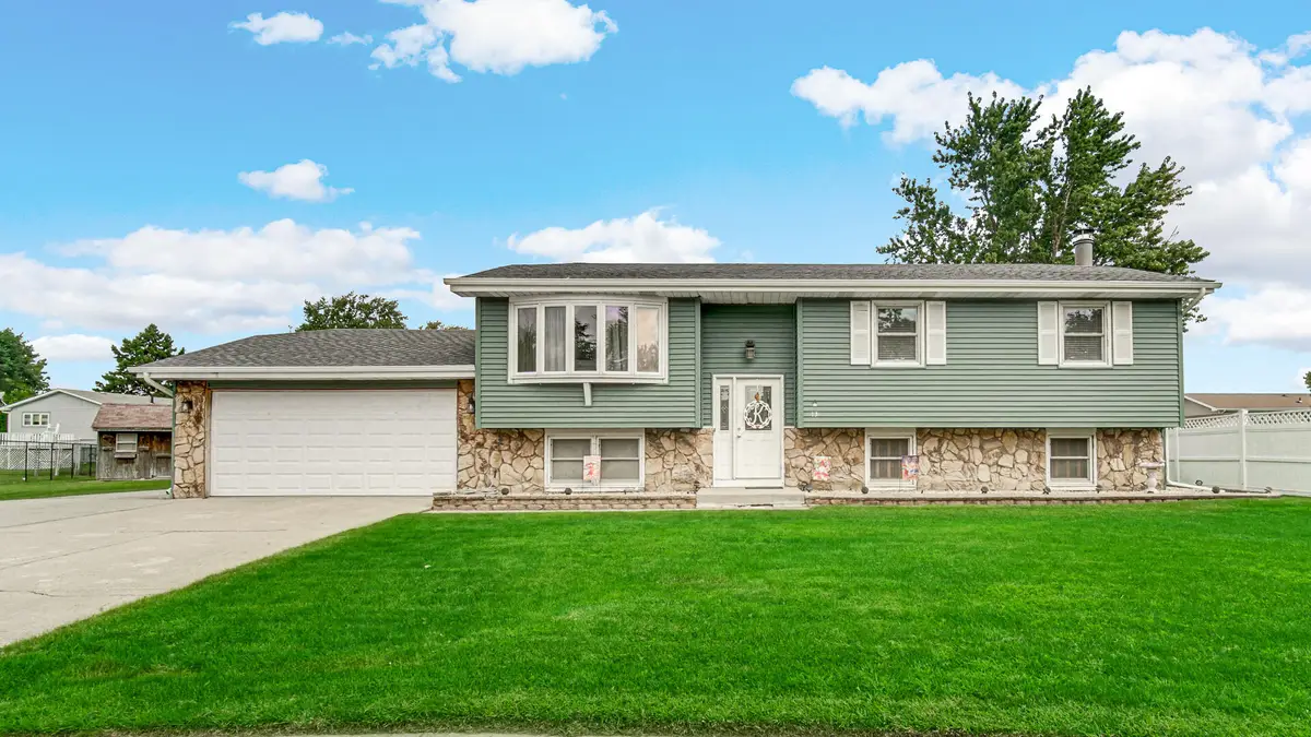 13 Lilac Drive, Dyer, IN 46311 - #1