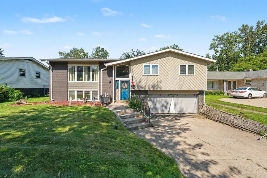 9328 Chestnut Lane, Munster, IN 46321 - #2