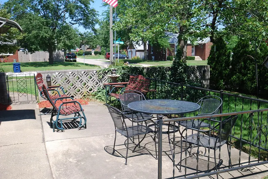 415 Thurman Avenue, Michigan City, IN 46360 - #3