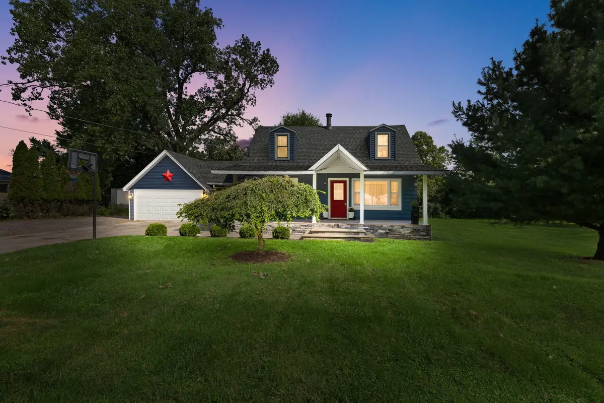 3605 Evans Avenue, Valparaiso, IN 46383 - #1