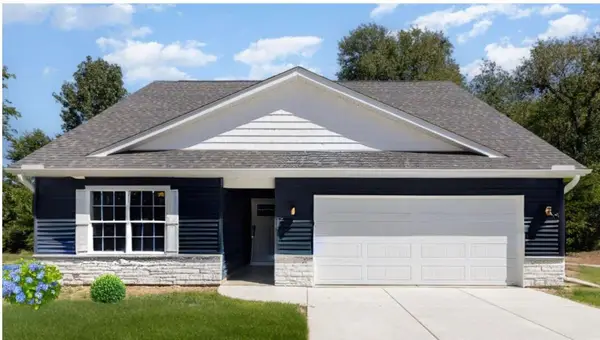 711 Fernway Road, Kingsford Heights, IN 46346