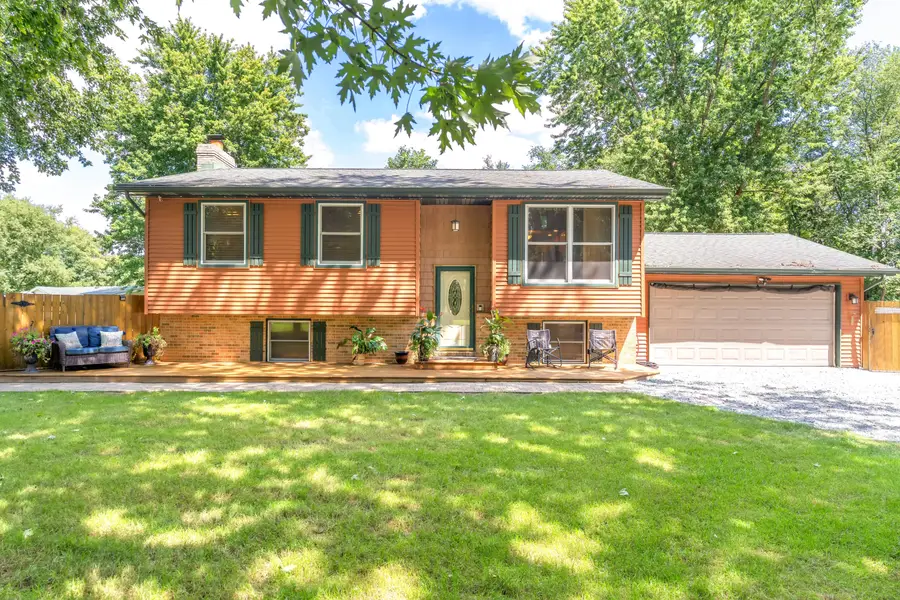 9857 Silver Court, Demotte, IN 46310 - #3