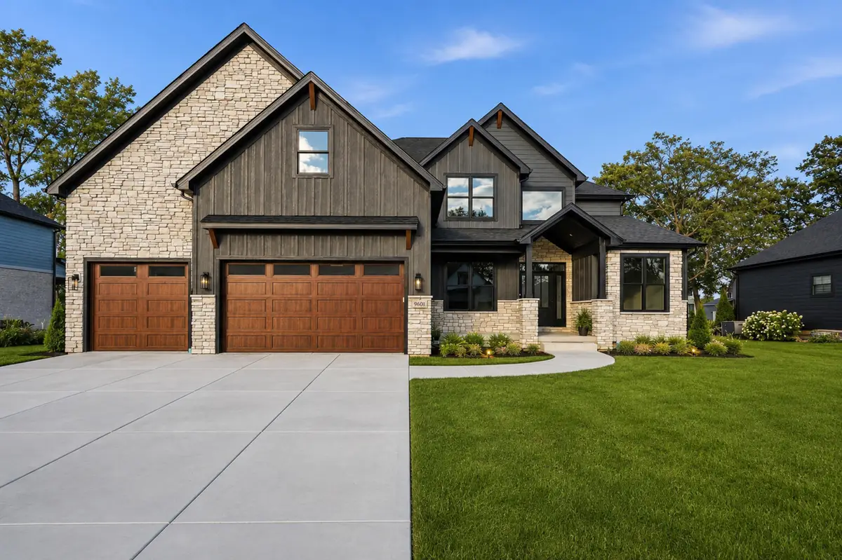 9601 Tall Grass Trail, Saint John, IN 46373 - #1