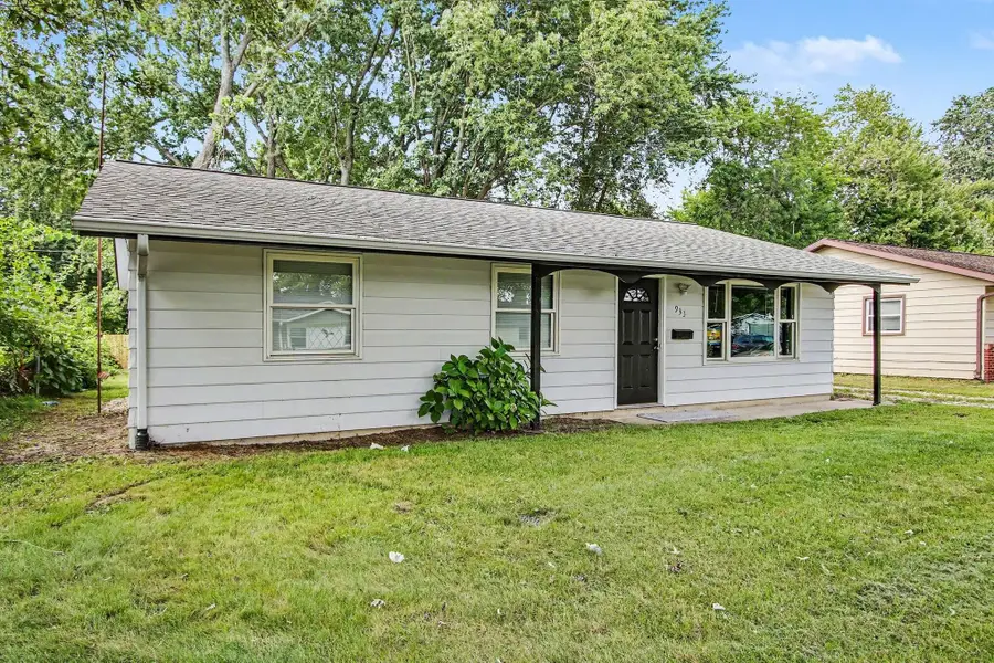 933 Henry Street, Michigan City, IN 46360 - #2