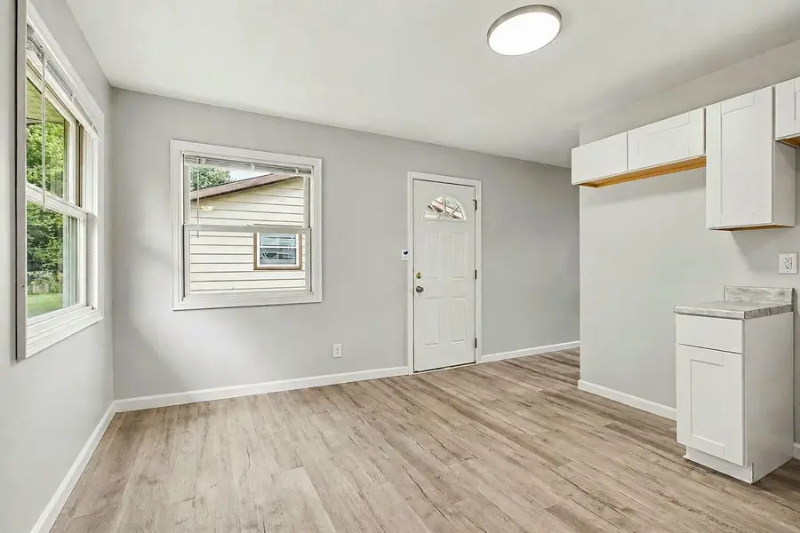 933 Henry Street, Michigan City, IN 46360 - #3