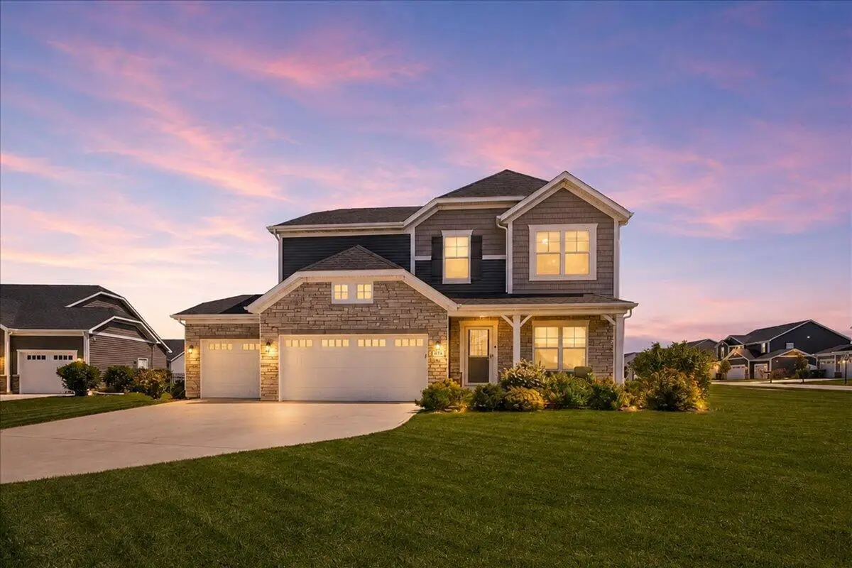 533 Lily Court, Valparaiso, IN 46385 - #1