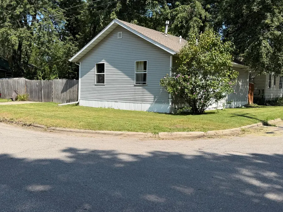 1376 Kingsporte Lane, La Porte, IN 46350 - #3
