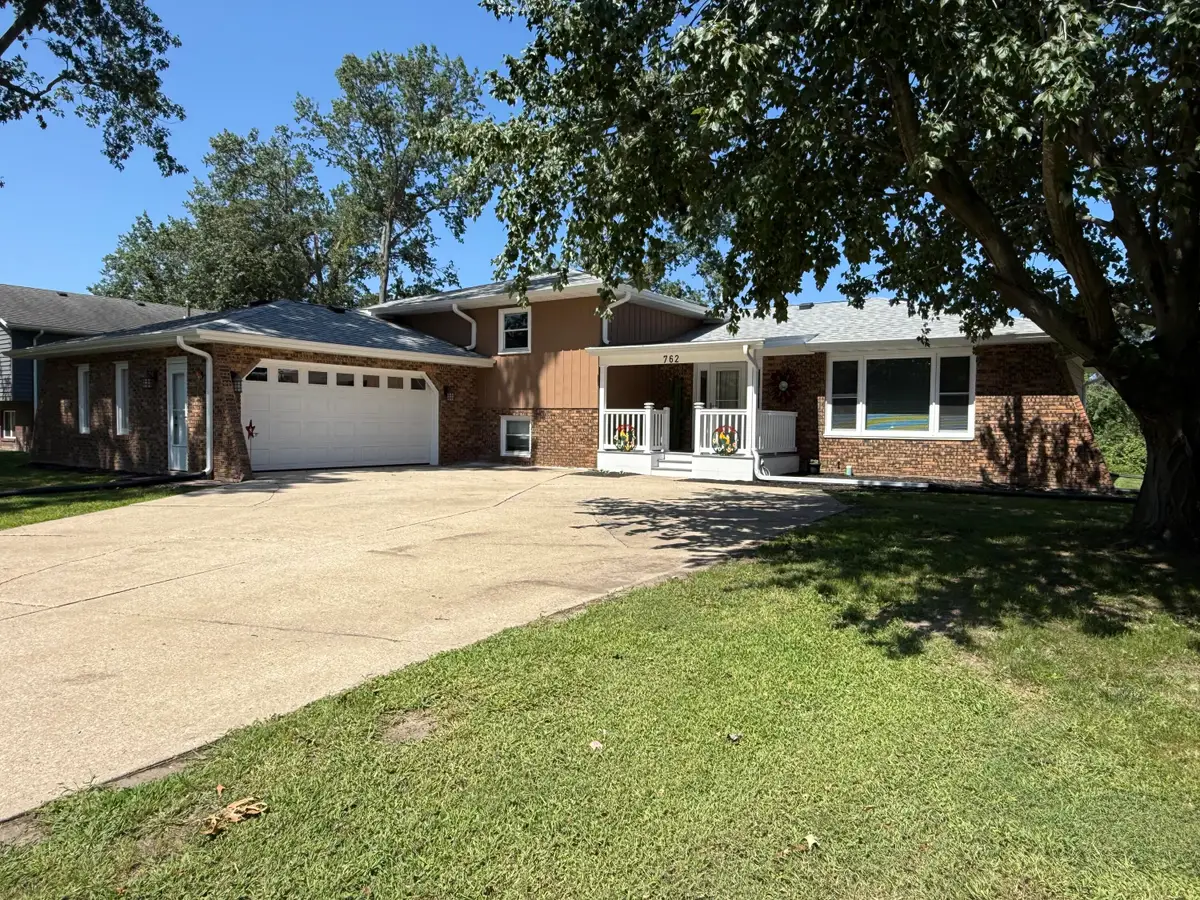 762 Dunewood Drive, Chesterton, IN 46304 - #1